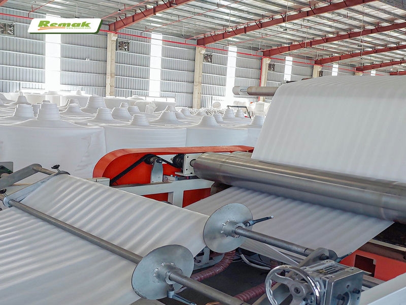 Máy móc hoạt động không ngừng nghỉ