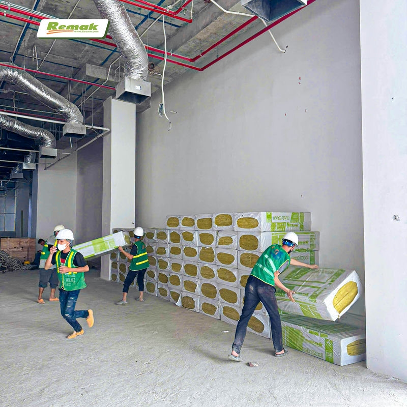 Bông Khoáng Remak® Rock wool – Giải Pháp Cách Âm, Cách Nhiệt, Chống Cháy Số 1 Cho Trung Tâm Thương Mại Vinhomes Vũ Yên 7 Bông khoáng cách âm cách nhiệt Remak đa dạng kích thước, chúng loại, phù hợp với nhiều ứng dụng khác nhau